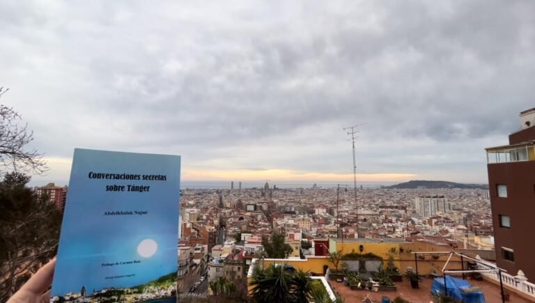 برشلونة تحتضن حفل تقديم وتوقيع كتاب “محادثات سرية حول طنجة” لكاتبه عبد الخالق النجمي